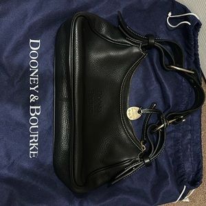 Black leather Dooney & Bourke handbag